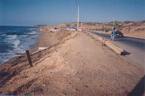 VOYAGE DU 09 2005 017 BOU SFER LA GRANDE PLAGE